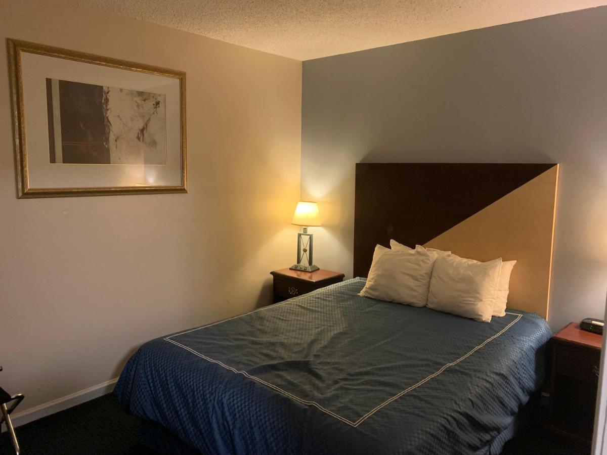 Merrimac Inn & Suites Williamsburg Extérieur photo