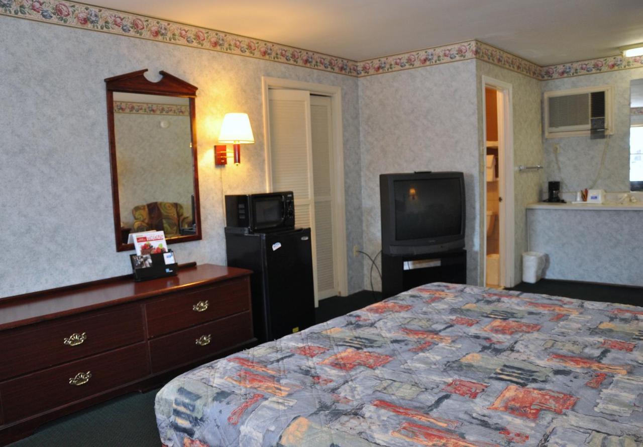 Merrimac Inn & Suites Williamsburg Extérieur photo